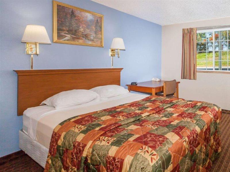 ซูเปอร์ 8 บาย วินด์แฮม จอห์นส์ทาวน์ Hotel Johnstown ภายนอก รูปภาพ
