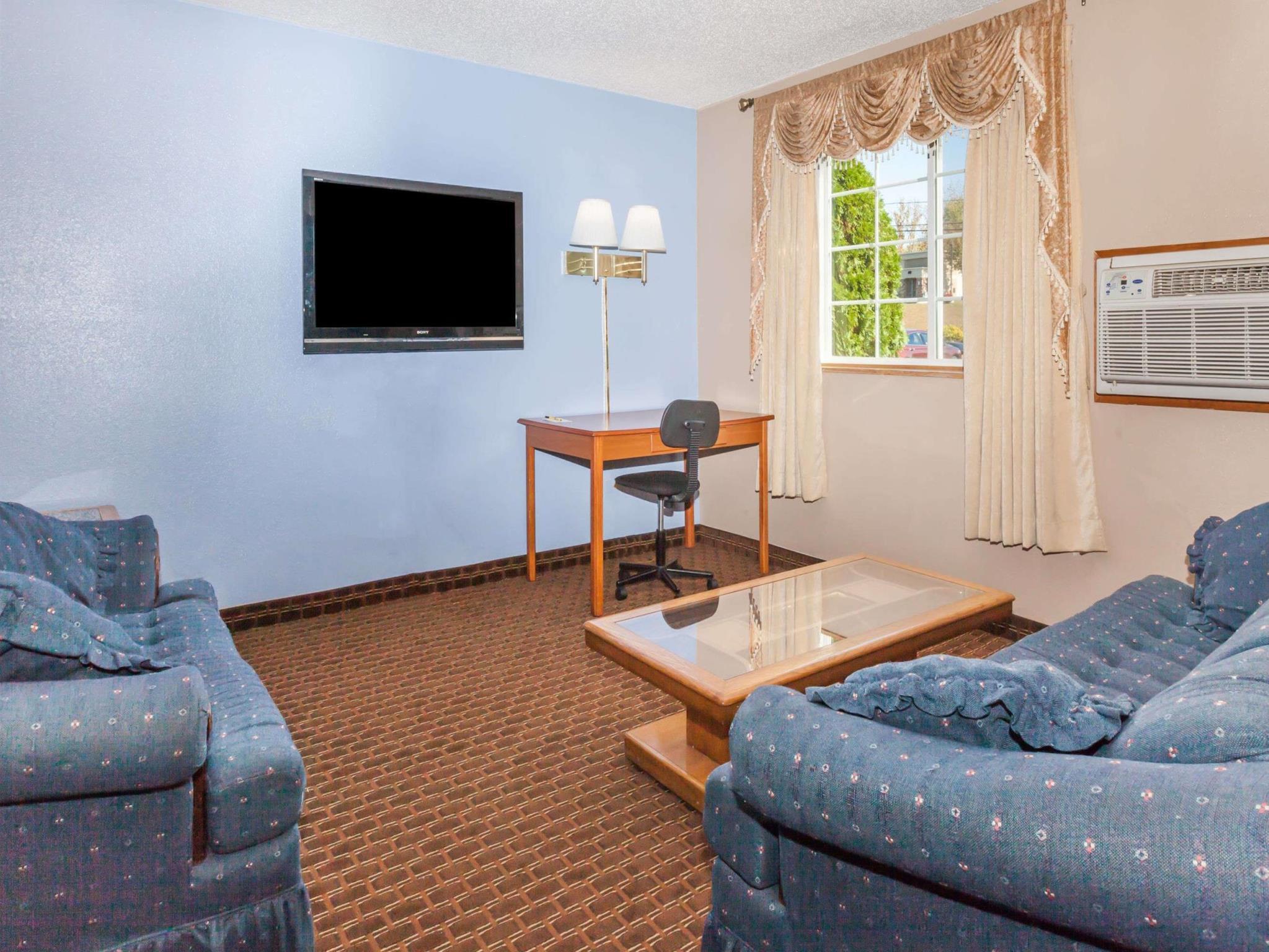 ซูเปอร์ 8 บาย วินด์แฮม จอห์นส์ทาวน์ Hotel Johnstown ภายนอก รูปภาพ
